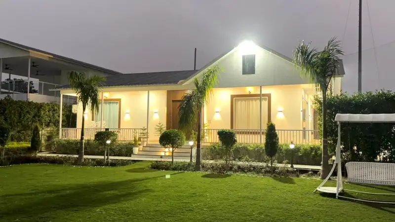 EXCLUSIVE FARMHOUSE IN NOIDA Interior View - Polyhouse<br>Agriculture in NOIDA SEC 135